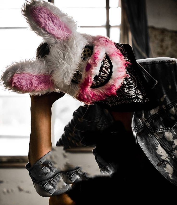 “La Máscara Conejo más Terrorífica del 2025”